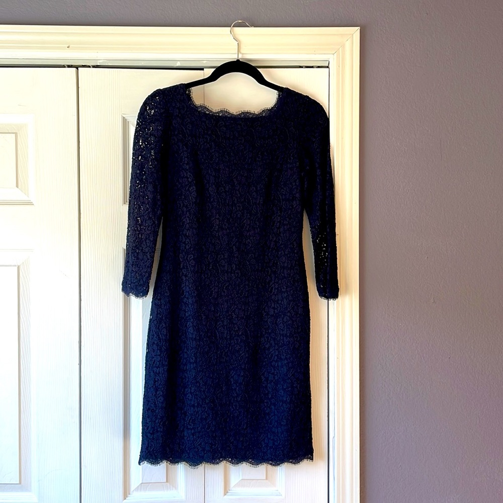 Adrianna Papell navy lace 3/4 sleeve sheath dress